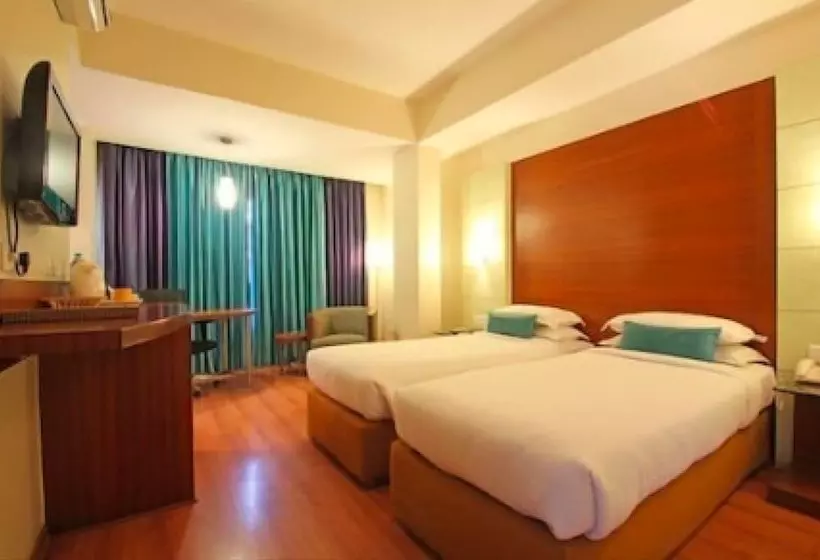 Fotos del hotel Young Island Comforts:  19