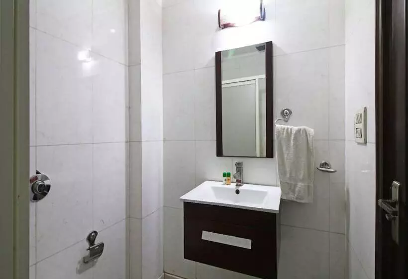 Fotos del hotel Tjs Grand Karolbagh:  10