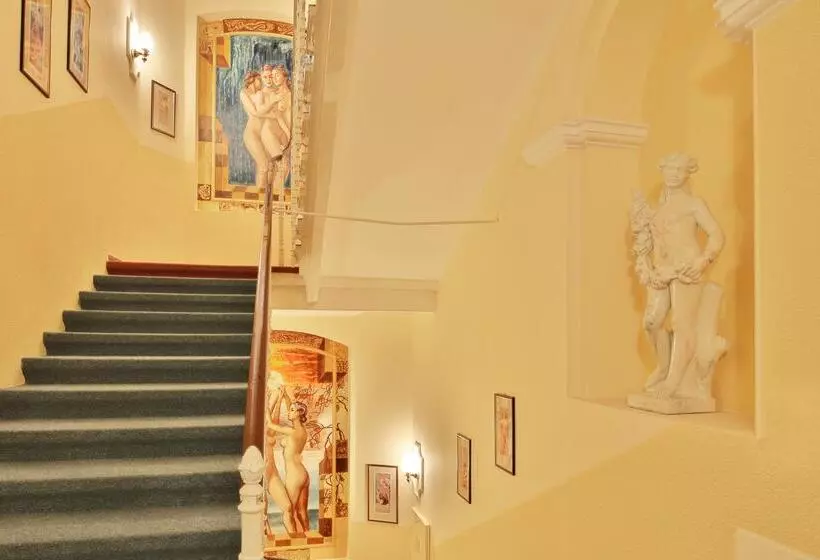 Fotos del hotel Villa Regent:  3