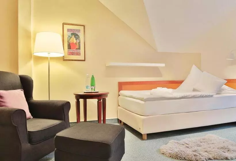 Fotos del hotel Villa Regent:  8