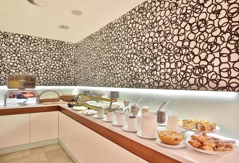 Fotos del hotel Villa Regent:  22