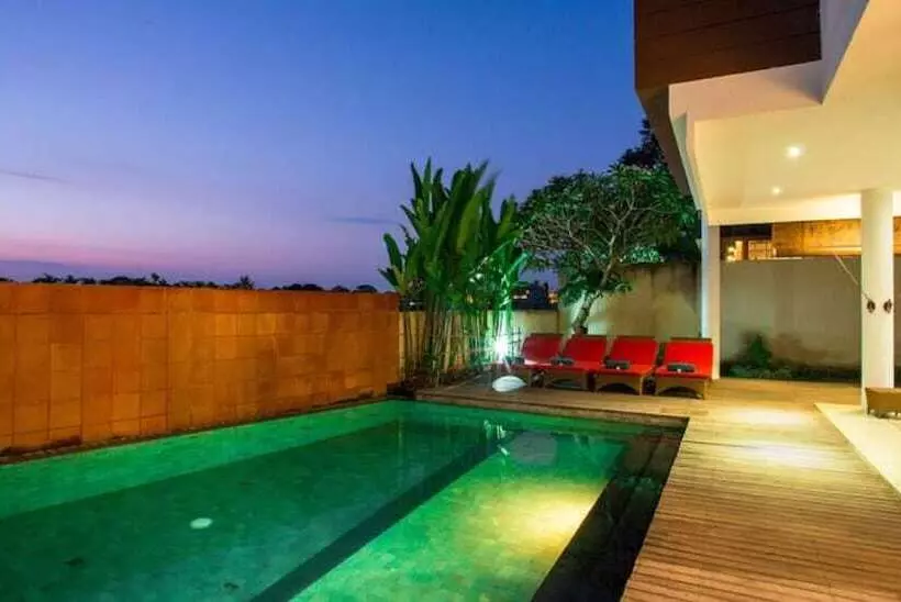 Fotos del hotel Jay S Villas:  22