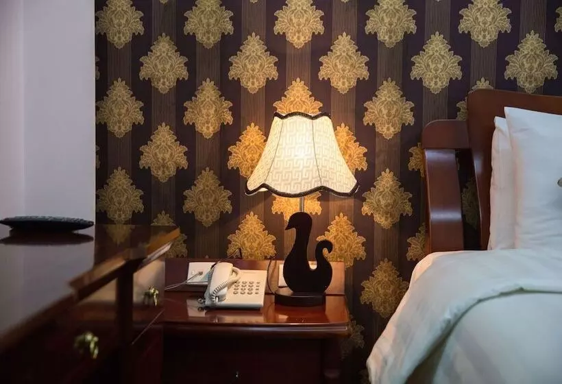 Fotos del hotel Lakeside Palace:  12