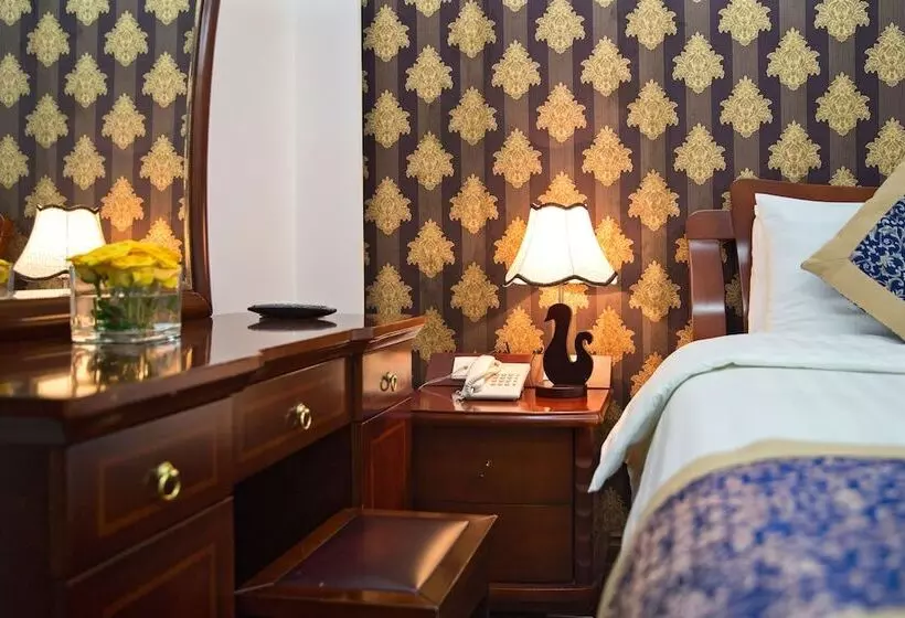 Fotos del hotel Lakeside Palace:  18