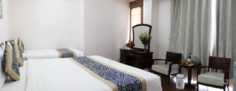 Fotos del hotel Lakeside Palace:  3