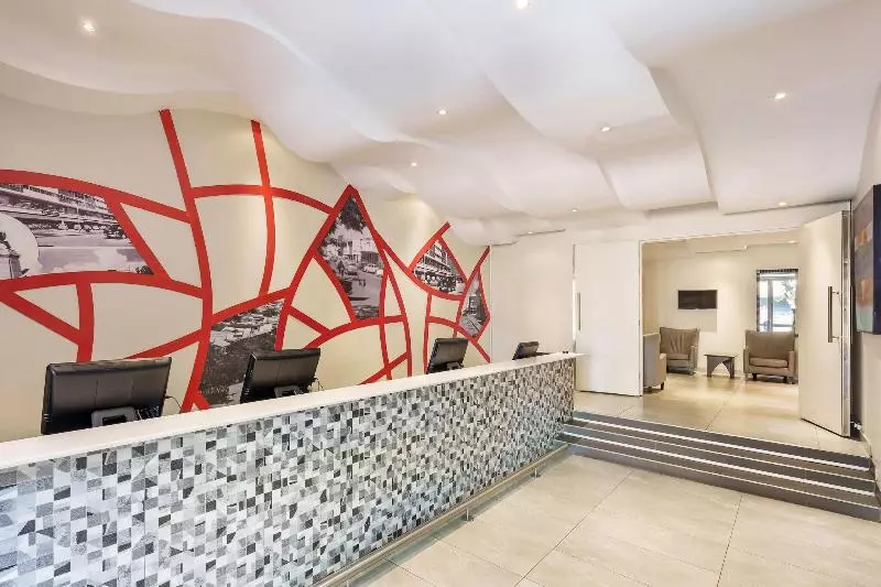 Fotos del hotel Protea Hotel By Marriott Lusaka Cairo Road:  2