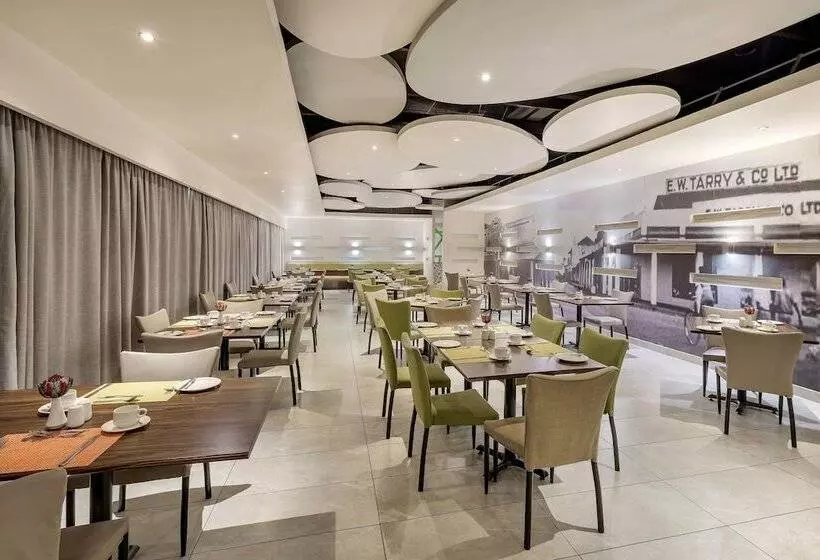 Fotos del hotel Protea Hotel By Marriott Lusaka Cairo Road:  18