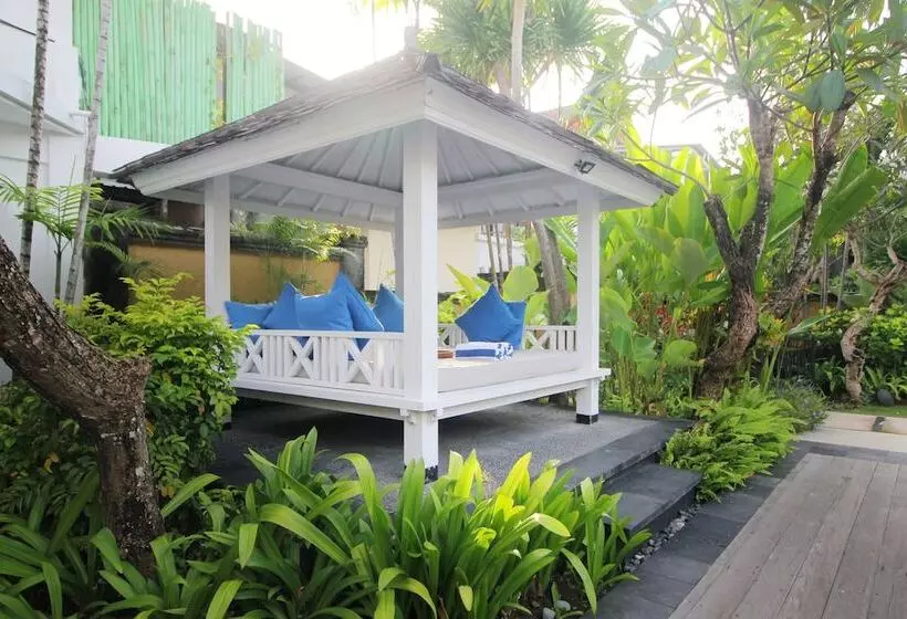 Fotos del hotel Sagara Villas And Suites:  13