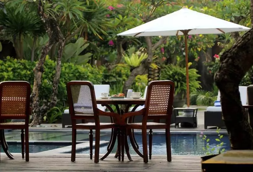 Fotos del hotel Sagara Villas And Suites:  6