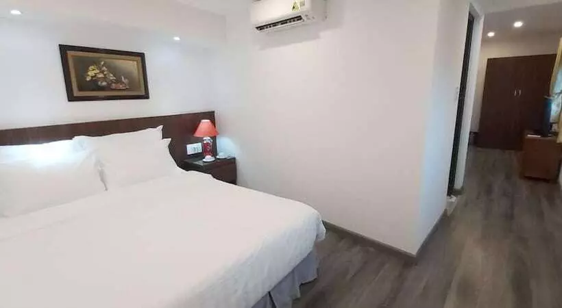 Fotos del hotel Golden Wings II Hotel:  25