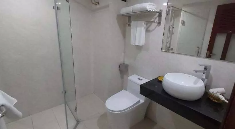 Fotos del hotel Golden Wings II Hotel:  3