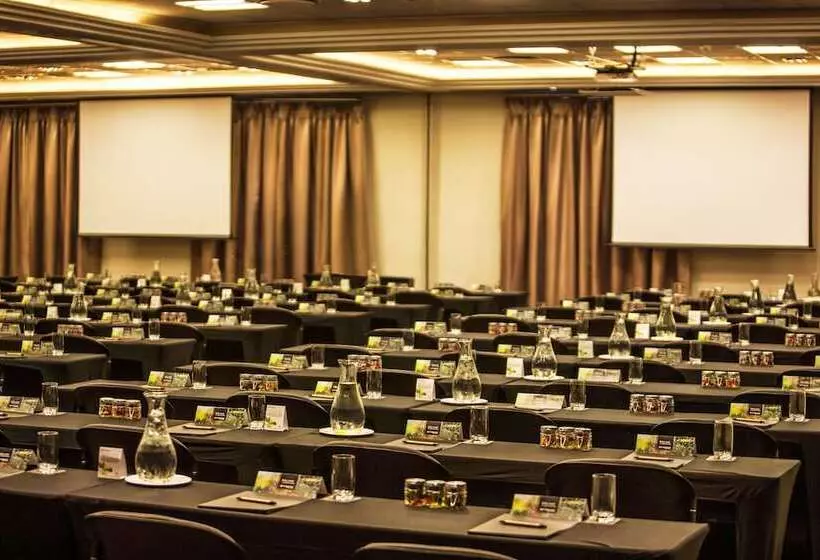 Fotos del hotel Southern Sun Montecasino:  10