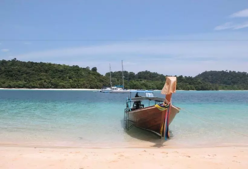 Fotos del hotel Amantra Resort And Spa:  19