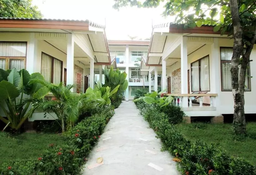 Fotos del hotel Amantra Resort And Spa:  24