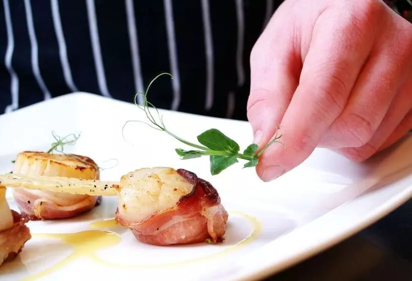 Amantra Resort And Spa