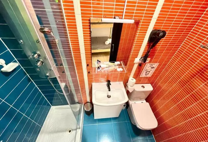 Fotos del hotel Hostal Jo Inn Madrid:  8