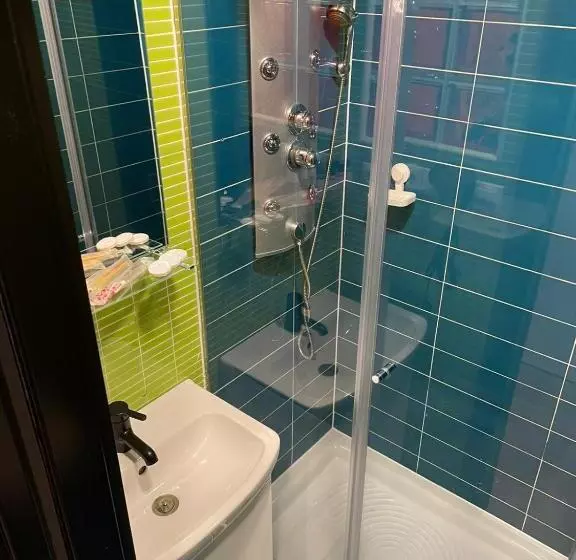 Fotos del hotel Hostal Jo Inn Madrid:  11