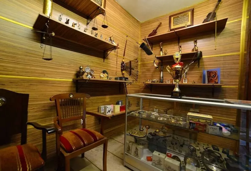 Fotos del hotel Royal Carine:  19