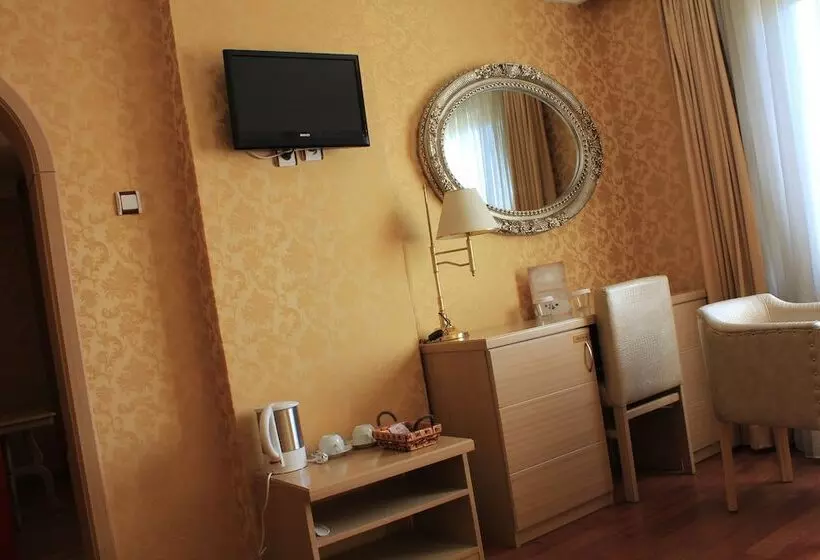 Fotos del hotel Royal Carine:  22