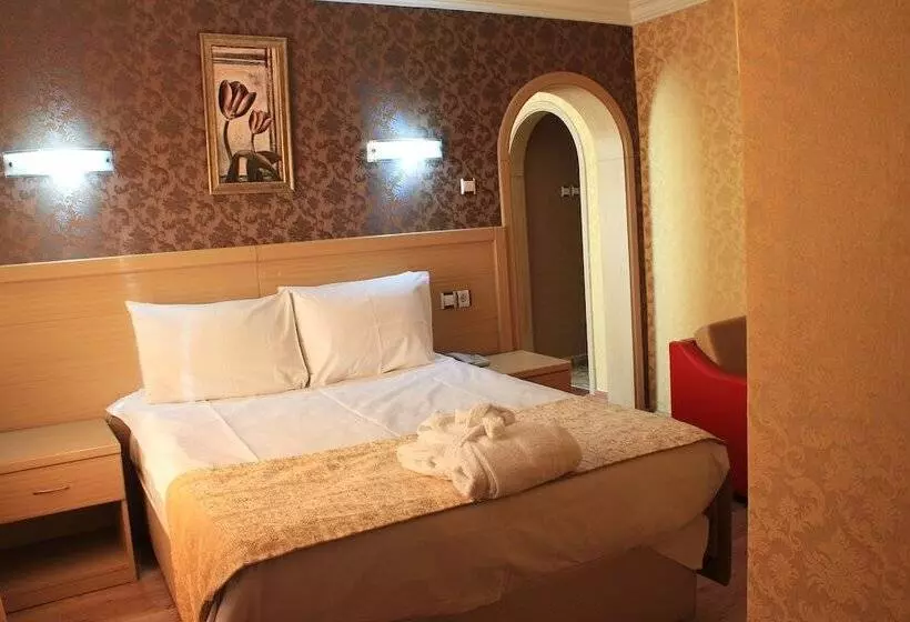 Fotos del hotel Royal Carine:  16