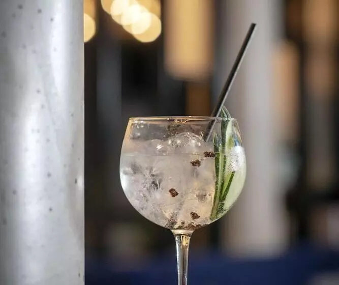 Fotos del hotel Aloft Brussels Schuman:  16