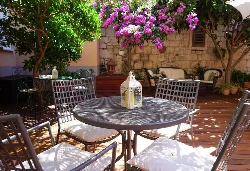 Fotos del hotel Boutique Guest Accommodation Zephyrus:  2