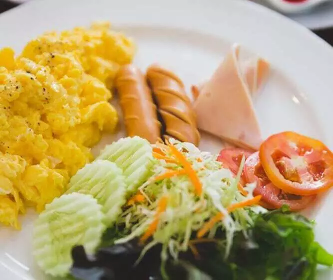 Fotos del hotel Feung Nakorn Balcony Rooms And Cafe:  4