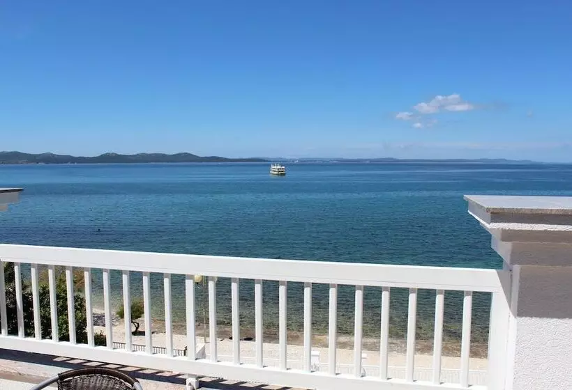 Fotos del hotel Villa Triana:  7