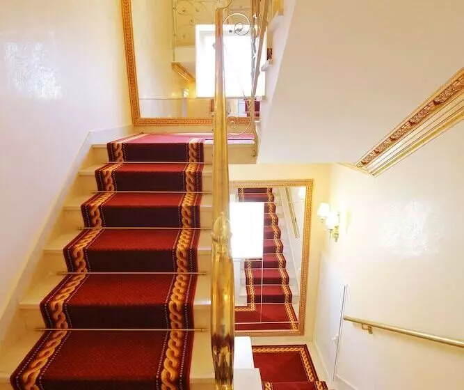 Fotos del hotel Villa Triana:  9