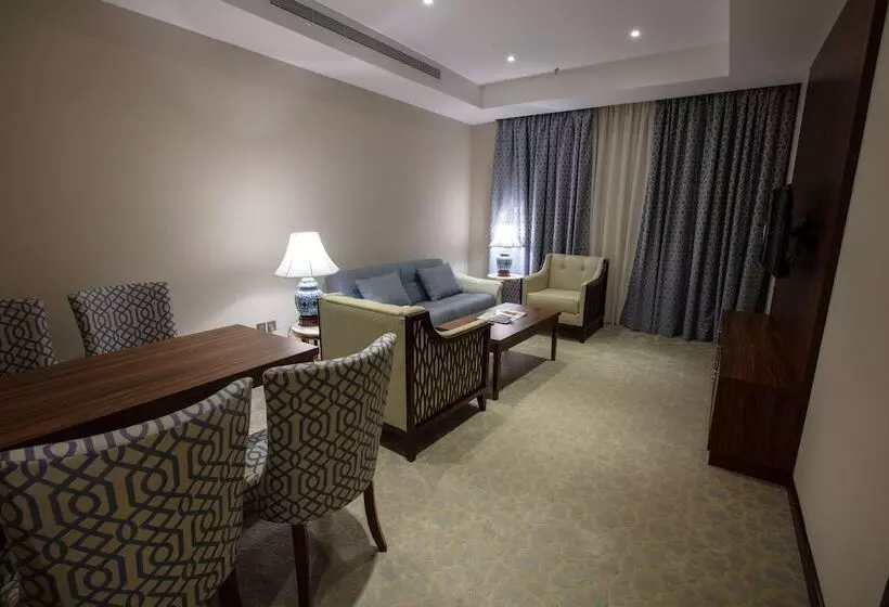 Fotos del hotel Seasons Park:  16