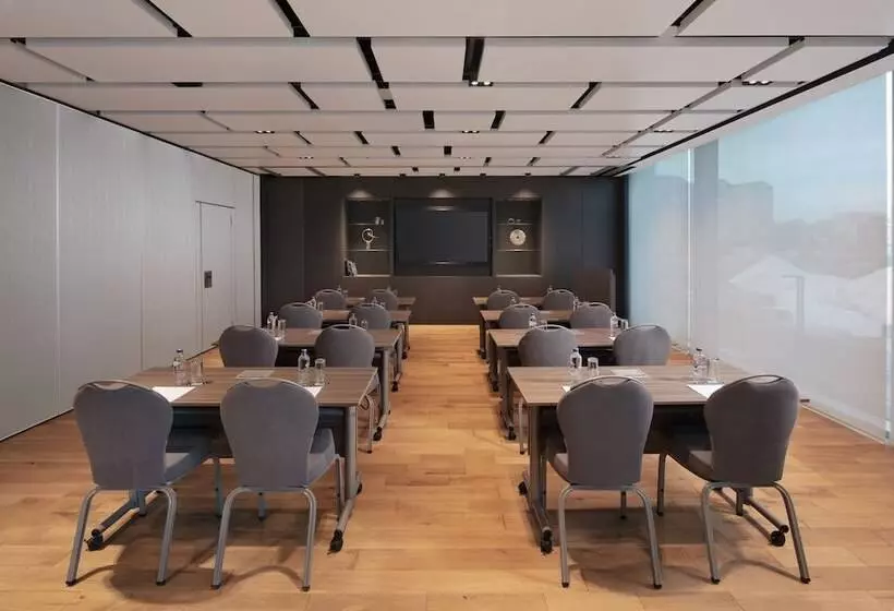Fotos del hotel Four Points By Sheraton Istanbul Kagithane:  20