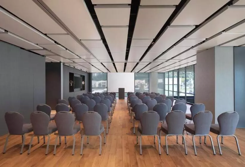 Fotos del hotel Four Points By Sheraton Istanbul Kagithane:  17