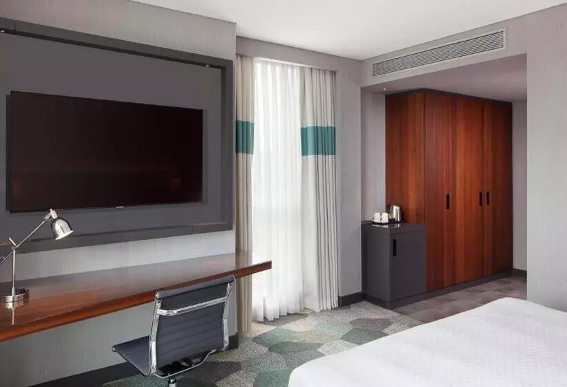 Fotos del hotel Four Points By Sheraton Istanbul Kagithane:  4