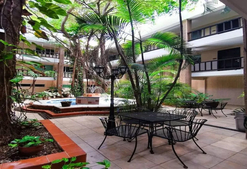 Fotos del hotel Grand  Colonial Cancun:  4