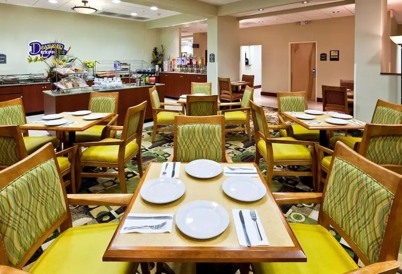 Fotos del hotel Holiday Inn Express & Suites Monterrey Aeropuerto, An Ihg:  6