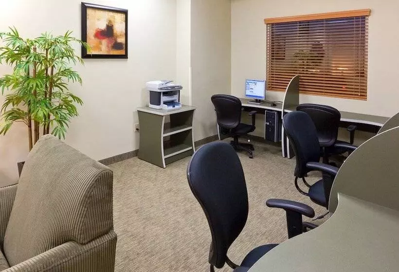 Fotos del hotel Holiday Inn Express & Suites Monterrey Aeropuerto, An Ihg:  11