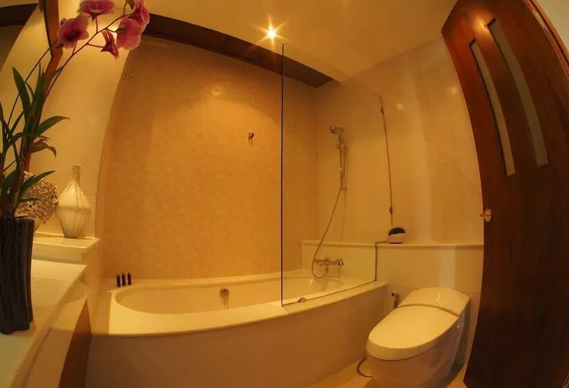 Fotos del hotel Kodchasri Thani   Sha Extra Plus:  8