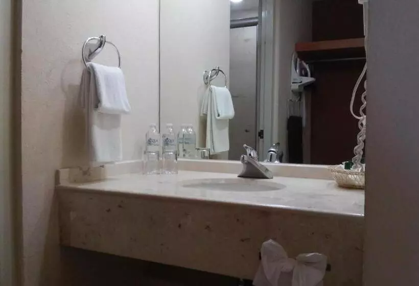 Fotos del hotel Balaju Hotel & Suites:  7