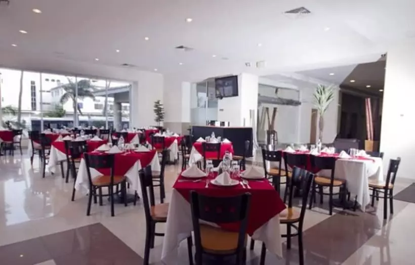 Fotos del hotel Balaju Hotel & Suites:  12