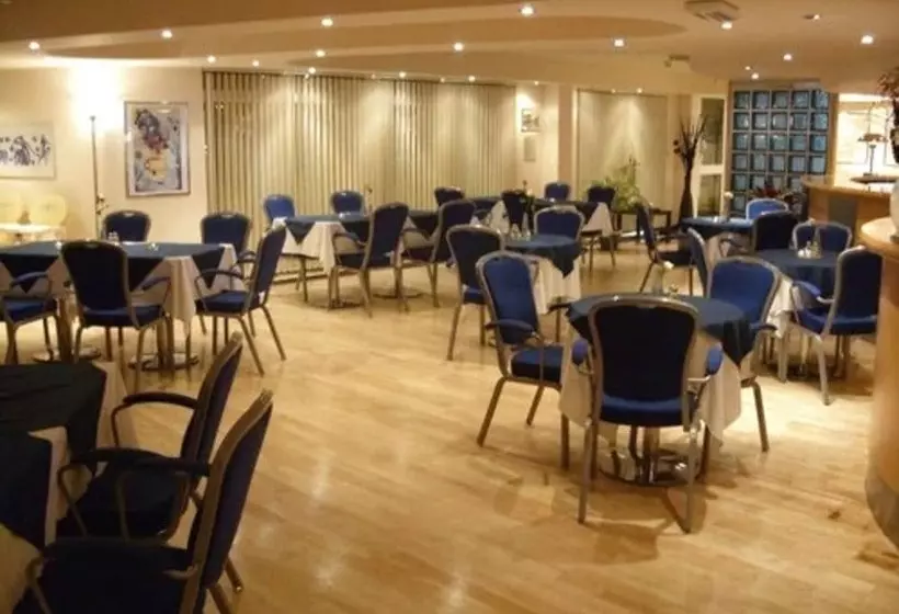 Fotos del hotel Diamond Lodge:  11