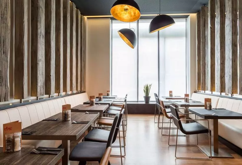 Fotos del hotel Park Inn By Radisson Leuven:  4