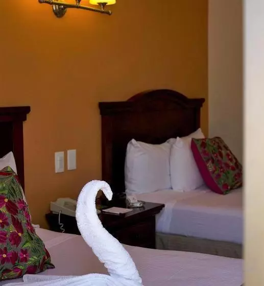 Fotos del hotel Plaza Campeche:  21