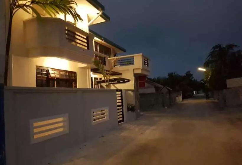 Fotos del hotel Beach Home Kelaa:  5