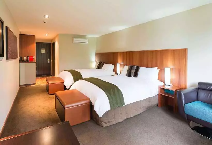 Fotos del hotel Te Waonui Forest Retreat:  1