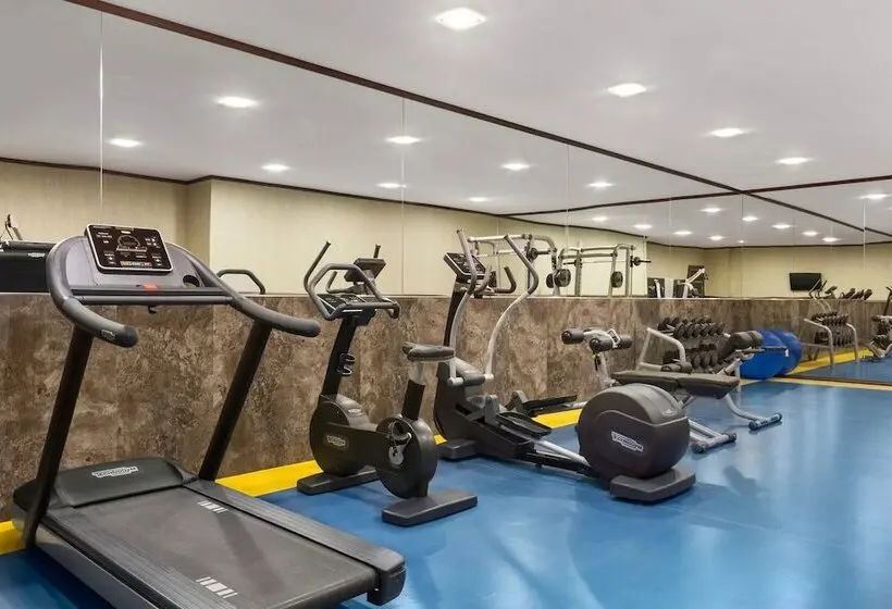 Fotos del hotel Days  By Wyndham Baku:  4