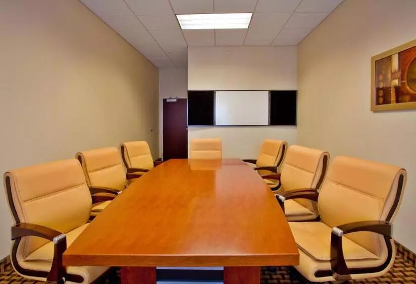 Fotos del hotel Holiday Inn Express Orlando-ocoee East, An Ihg:  11