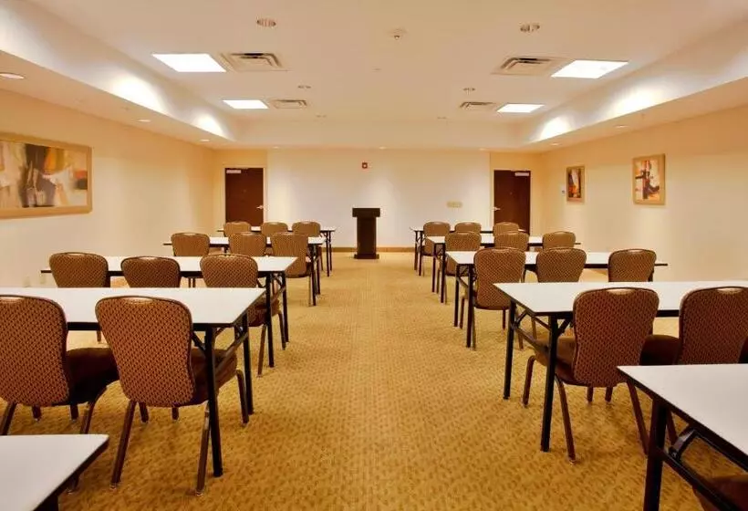 Fotos del hotel Holiday Inn Express Orlando-ocoee East, An Ihg:  5