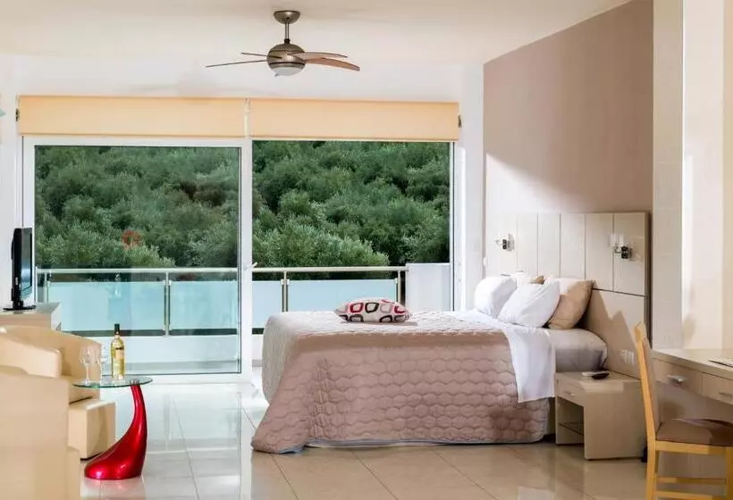 Fotos del hotel Matheo Villas & Suites:  22