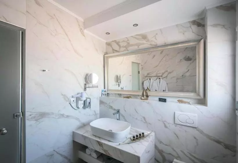 Fotos del hotel Matheo Villas & Suites:  8