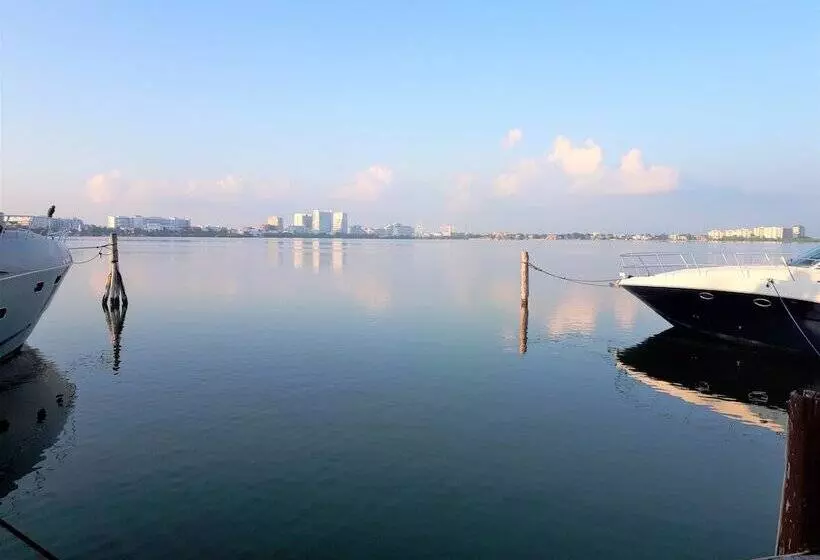 Fotos del hotel Sina Suites:  10